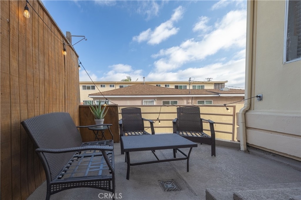 14526 Yukon Avenue - Photo 5