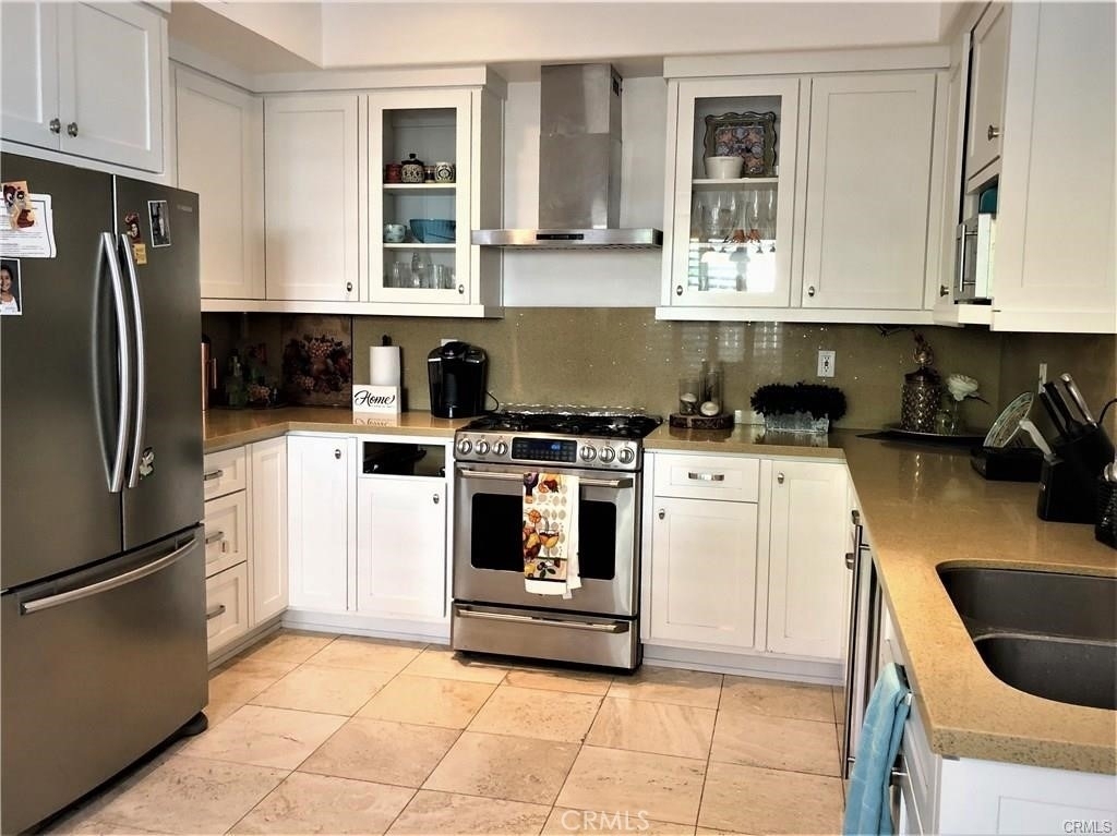 971 S Flintridge Way - Photo 3