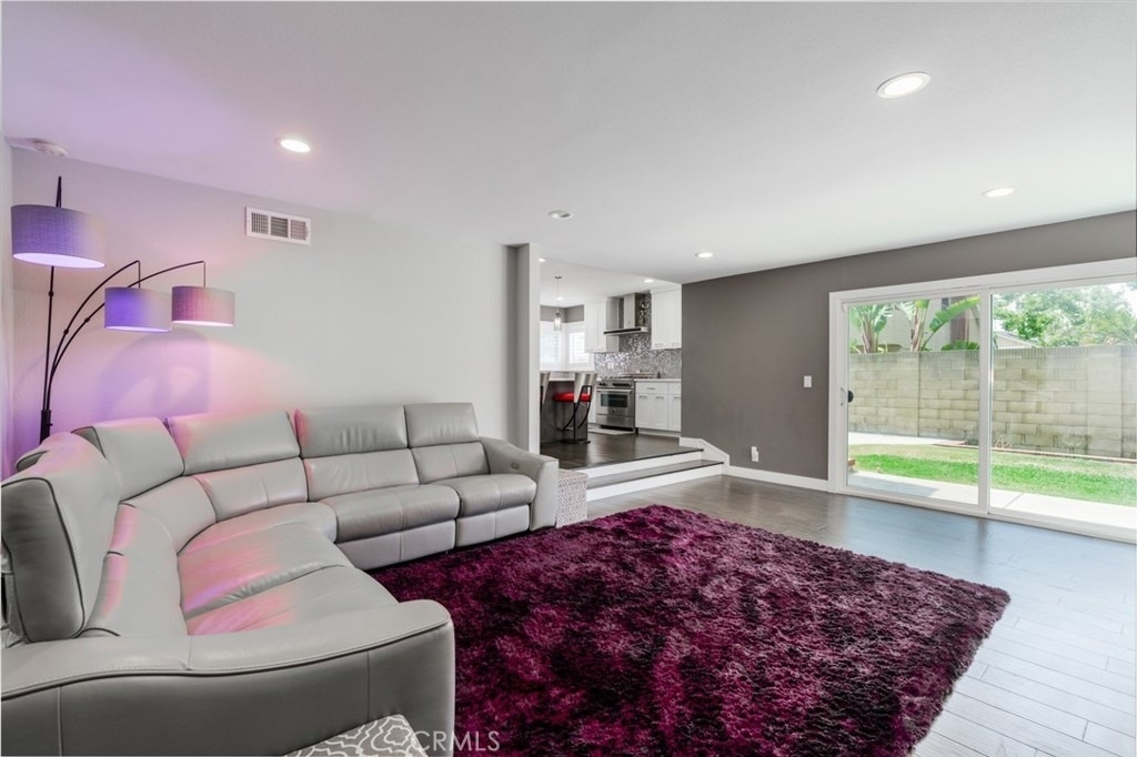 13014 Espinheira Drive - Photo 12