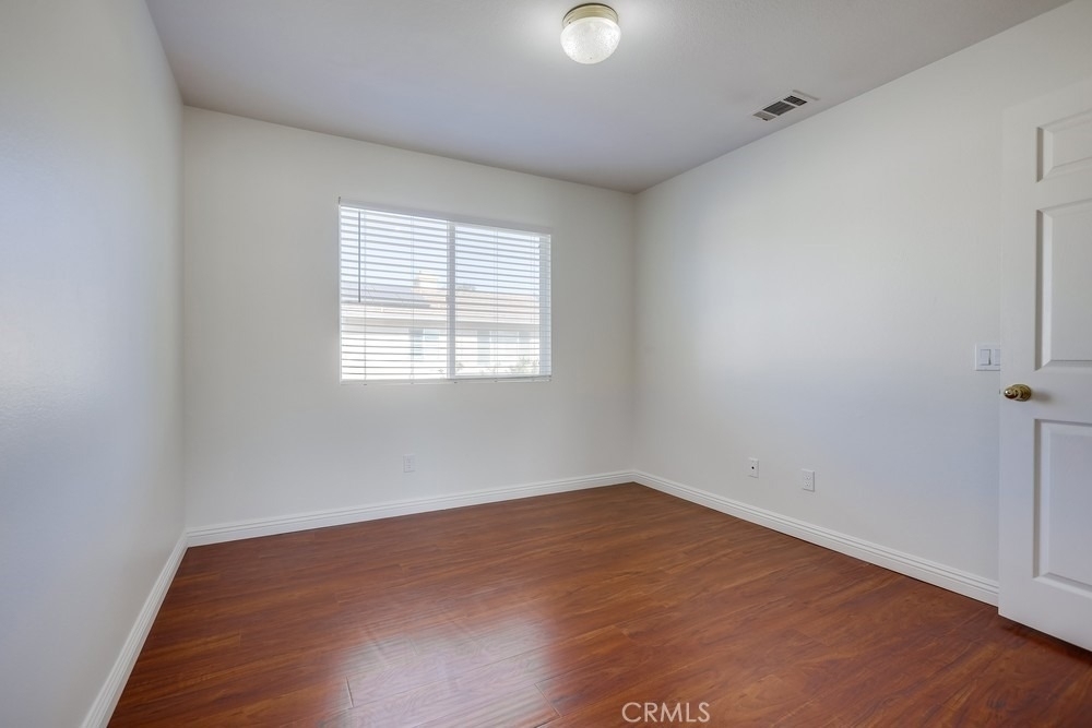321 Riley Court - Photo 33