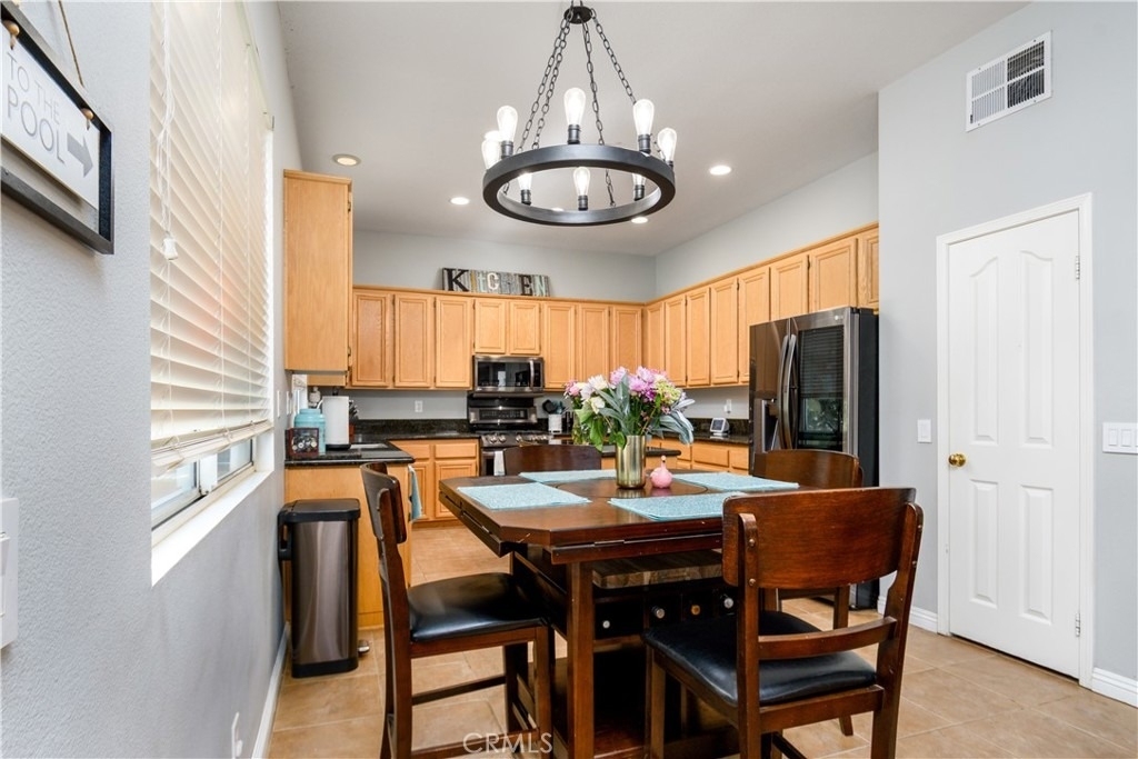 2587 Macbeth Avenue - Photo 11