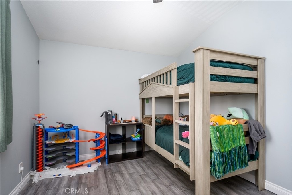 2587 Macbeth Avenue - Photo 20