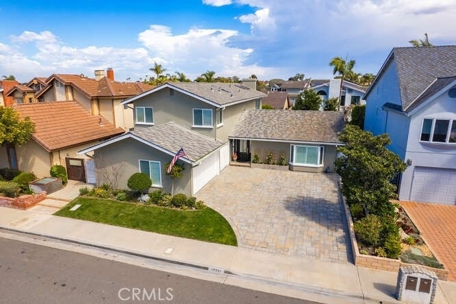 16332 Spartan Circle - Photo 1
