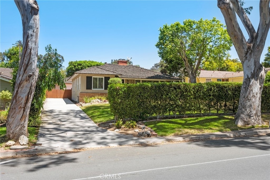 3409 Palos Verdes Drive N - Photo 5