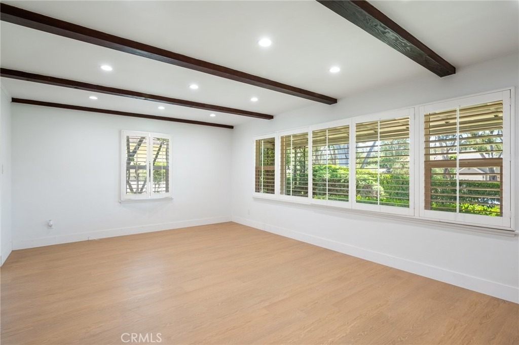 3409 Palos Verdes Drive N - Photo 3