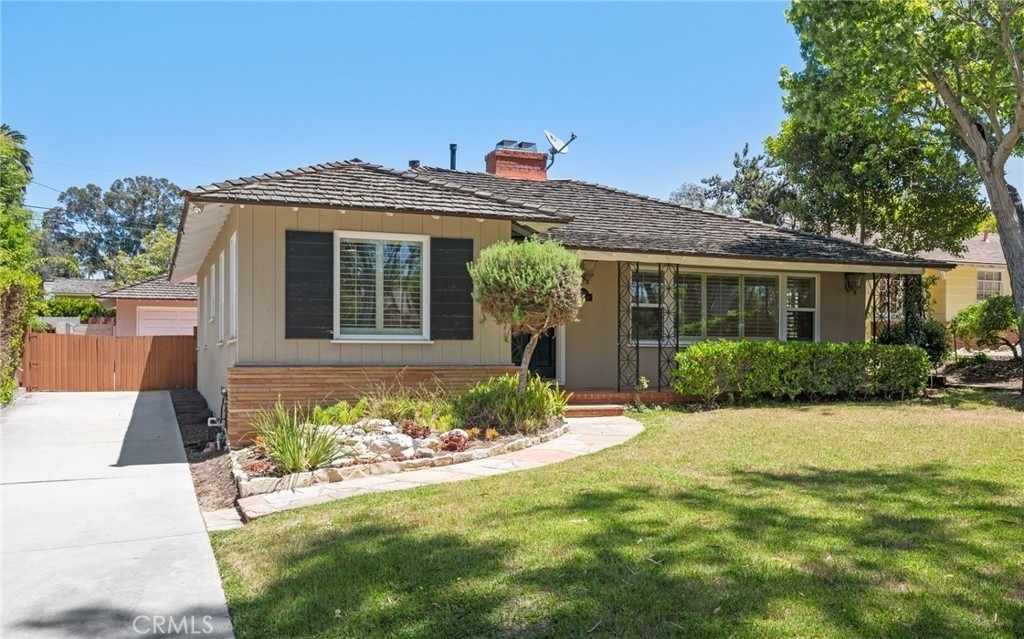 3409 Palos Verdes Drive N - Photo 7
