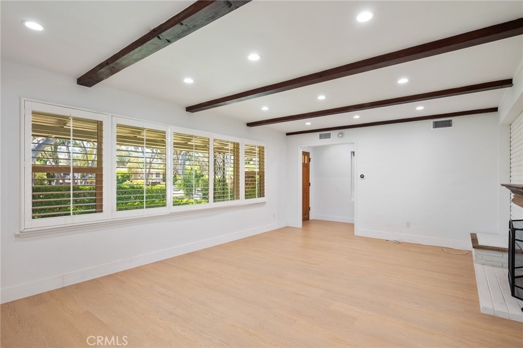 3409 Palos Verdes Drive N - Photo 4