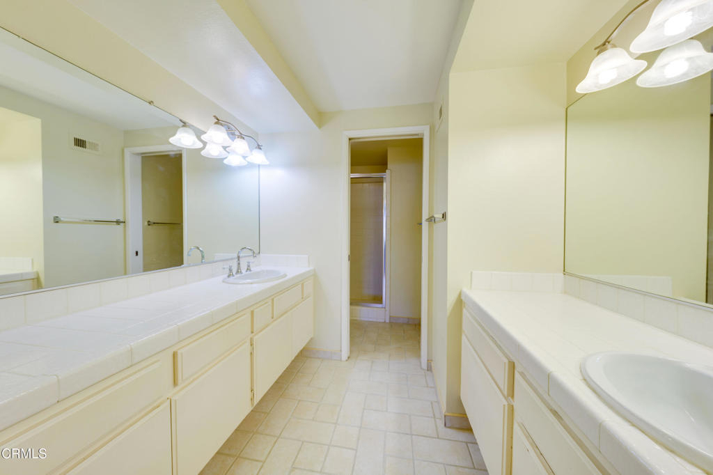 747 E California Boulevard - Photo 15