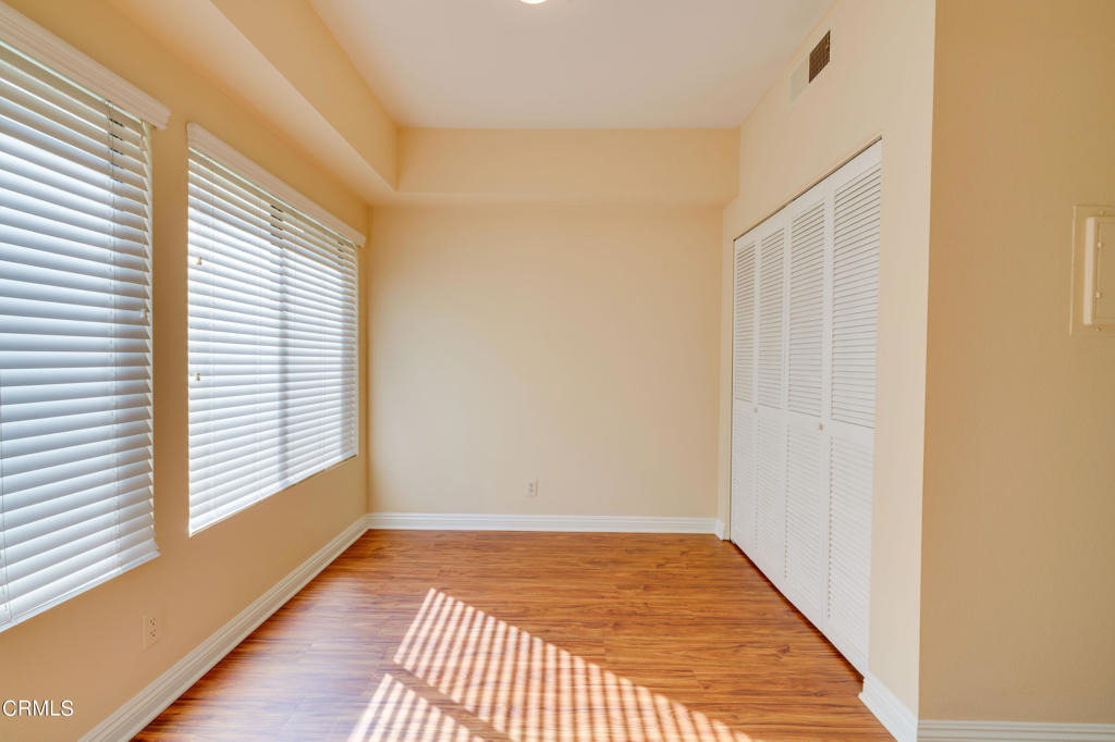 747 E California Boulevard - Photo 8