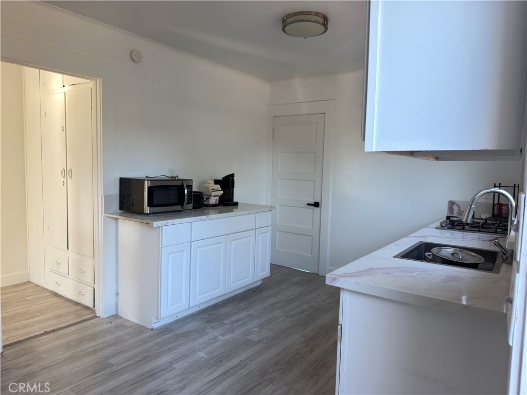 643 S Nutwood - Photo 2