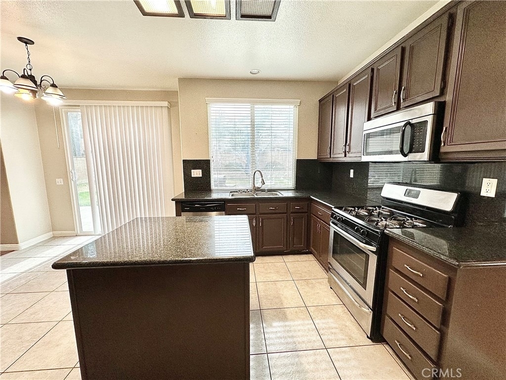 7407 Carrollton Place - Photo 5