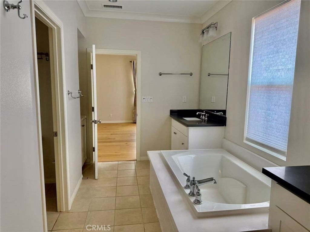 102 Chestnut Grove - Photo 18