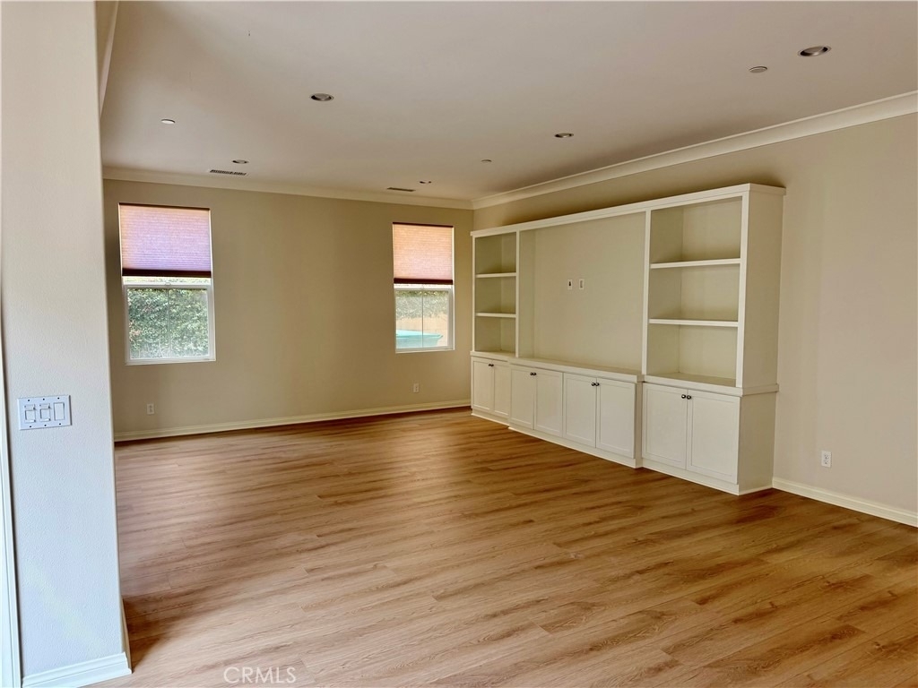 102 Chestnut Grove - Photo 8