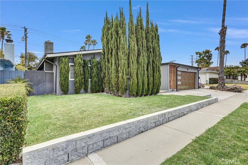 3078 Trinity - Photo 2
