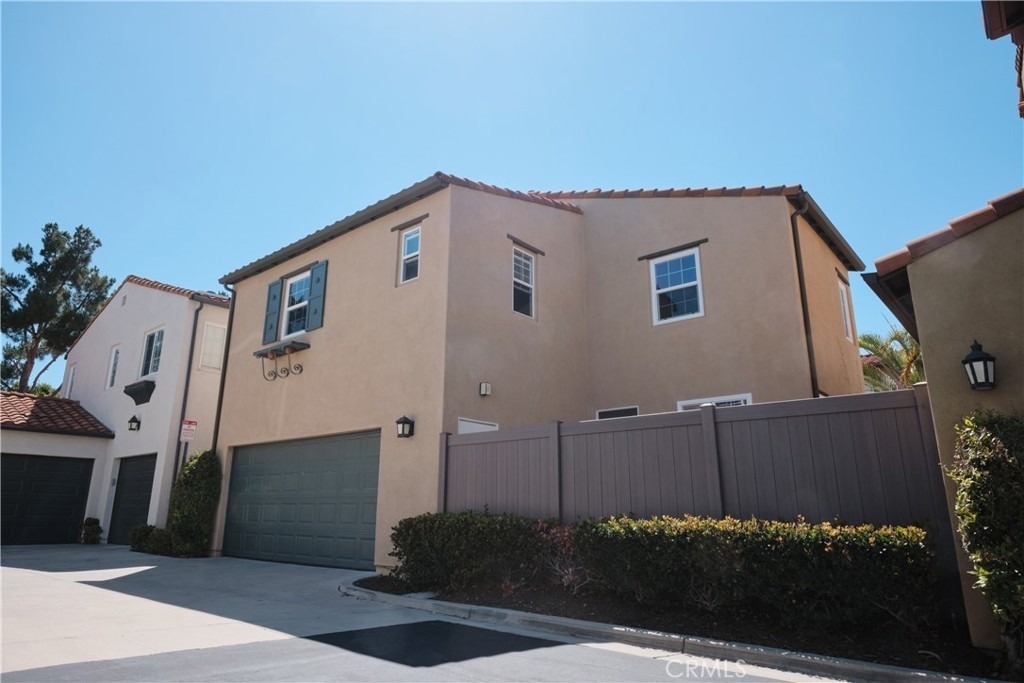74 Alevera Street - Photo 2