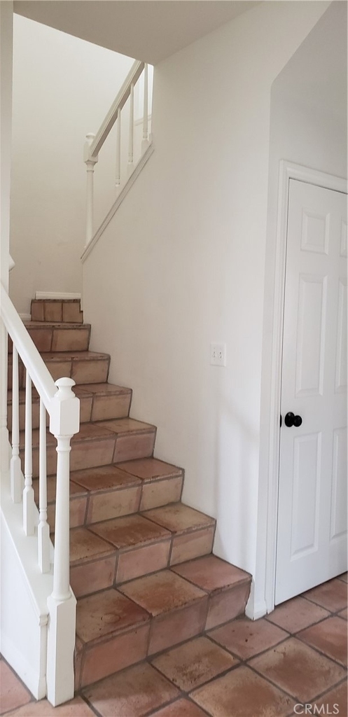 215 Knox Street - Photo 24