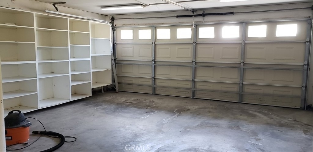 215 Knox Street - Photo 33