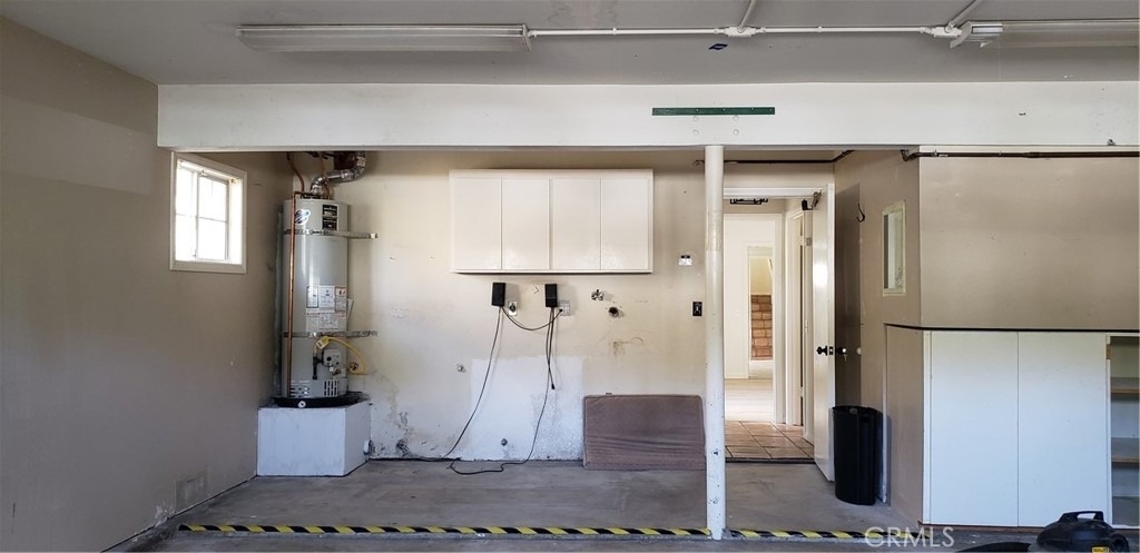 215 Knox Street - Photo 34