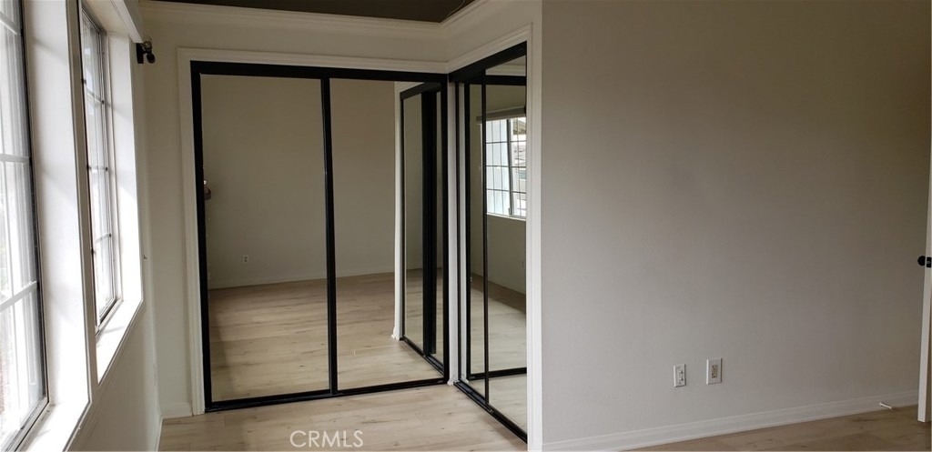 215 Knox Street - Photo 28