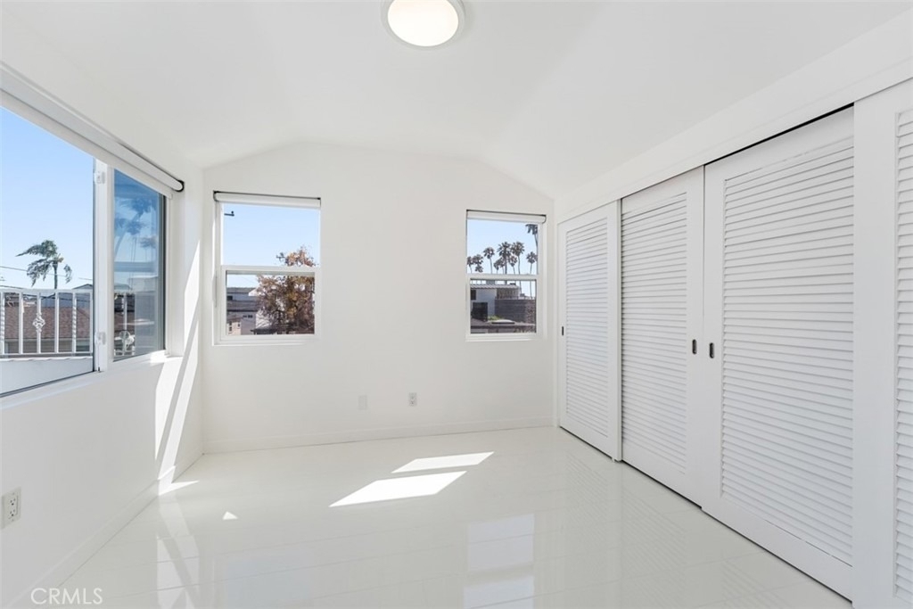 2830 2nd Avenue - Photo 31