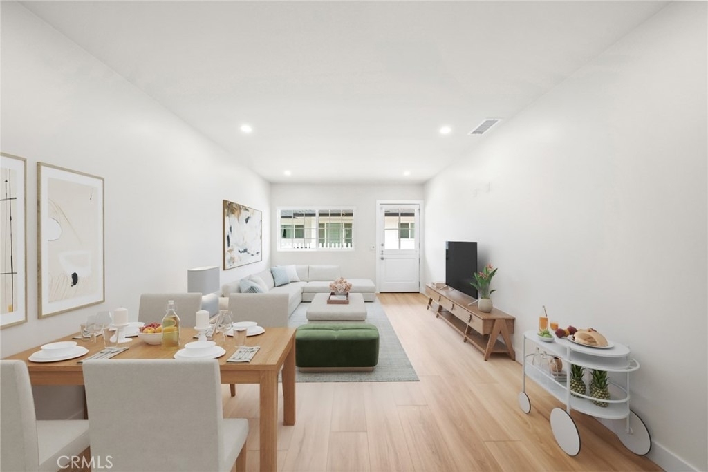 1801 Clay St - Photo 3