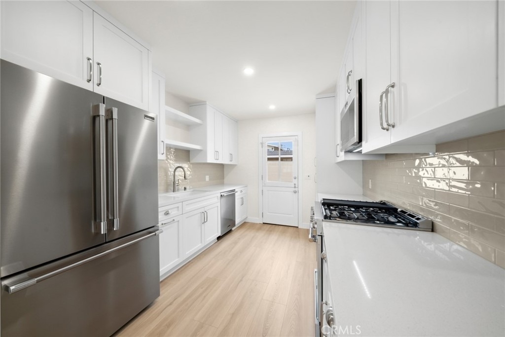 1801 Clay St - Photo 6
