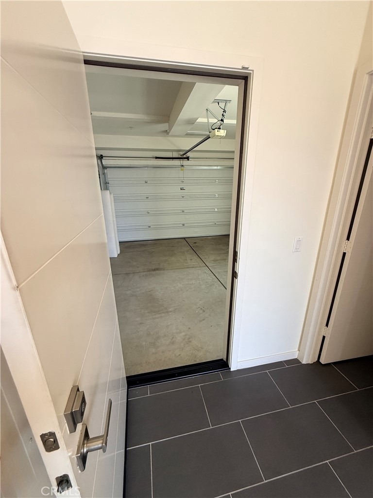 1527 Sullivan Avenue - Photo 41
