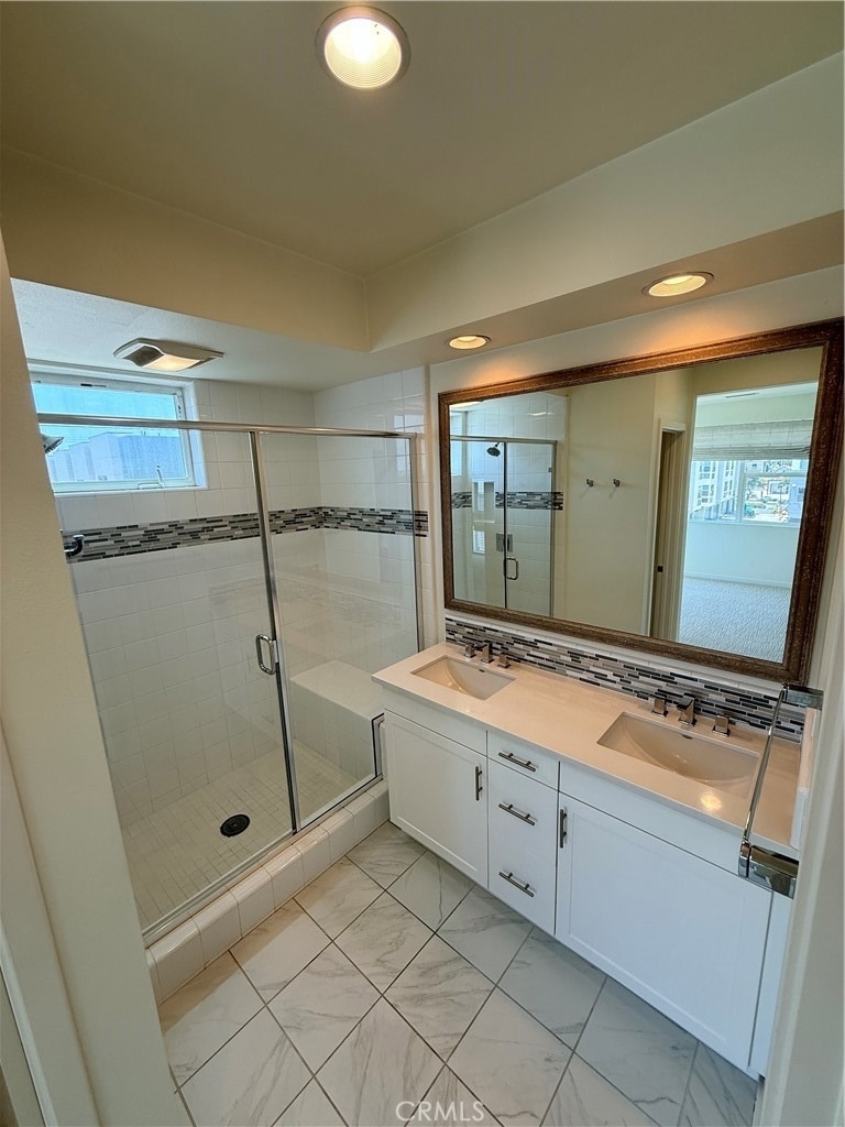 1527 Sullivan Avenue - Photo 24