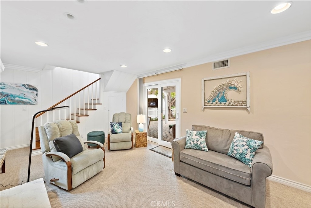 1466 Randall Way - Photo 6