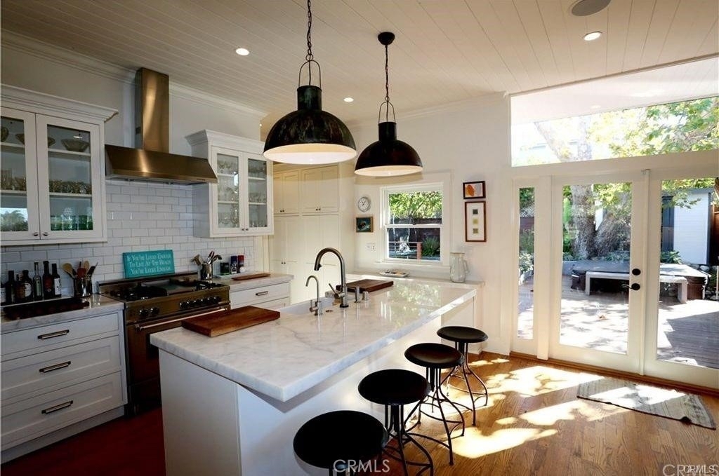 555 Bluebird Canyon Drive - Photo 1