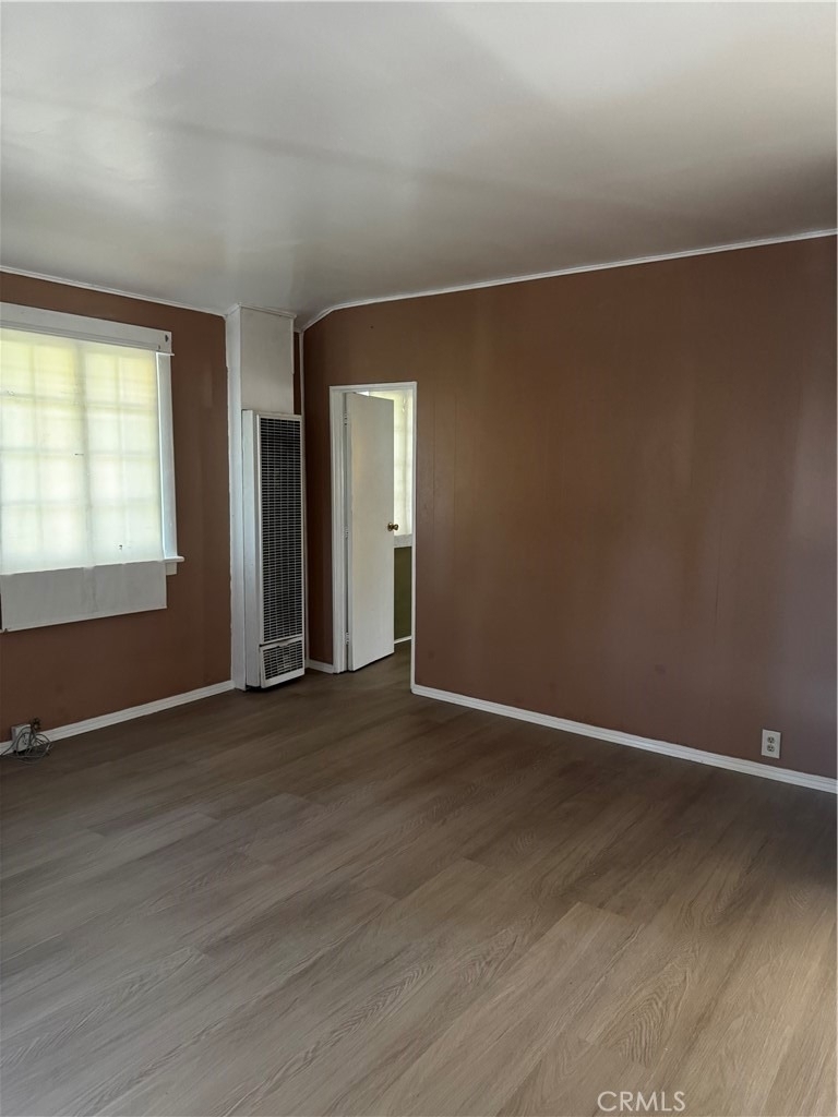 104 W 5th Street - Photo 3