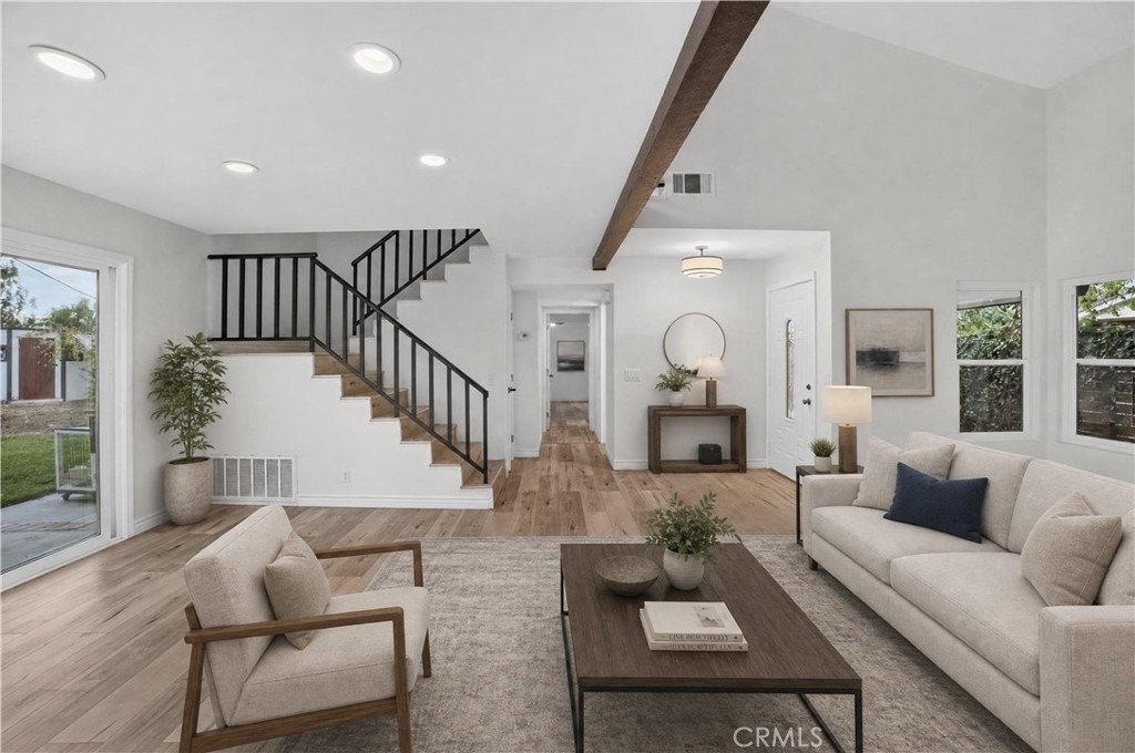 655 W Ontario Avenue - Photo 14
