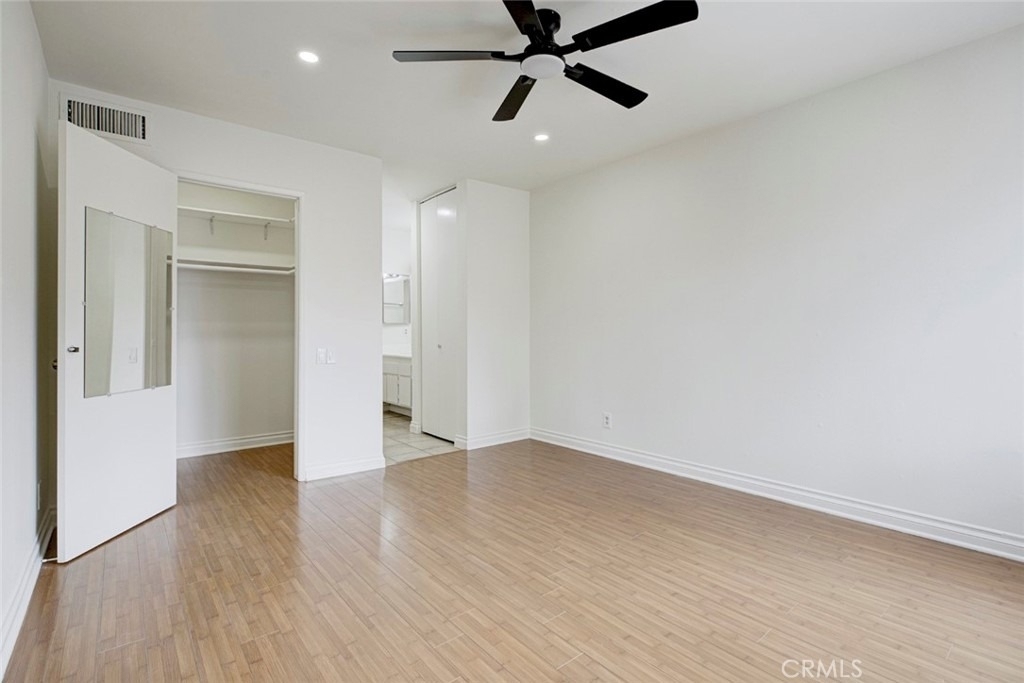 5460 White Oak Ave - Photo 3