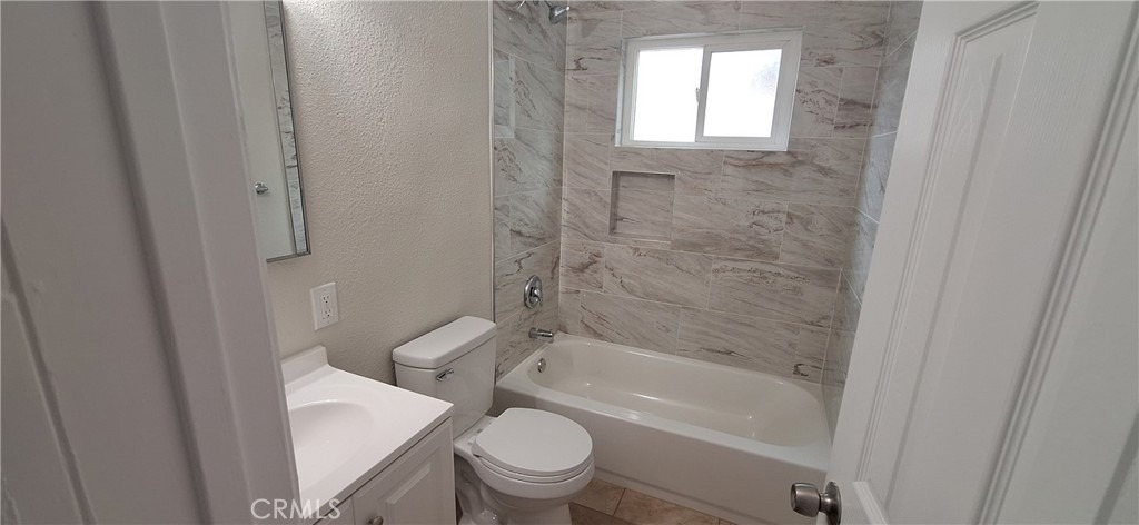 5010 Golden Avenue - Photo 5