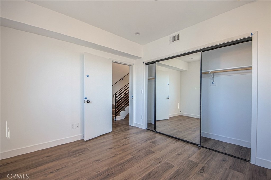 6425 Troost Avenue - Photo 11