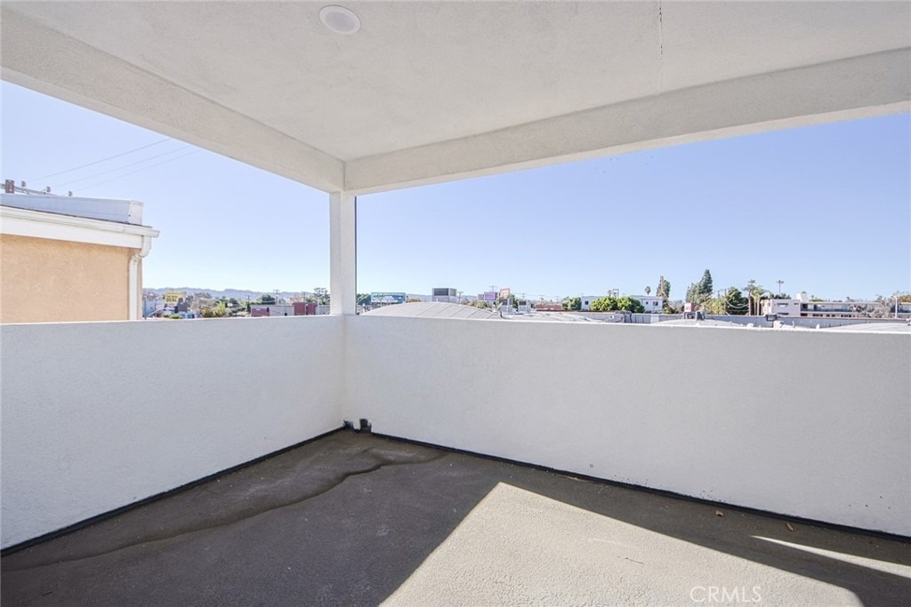 6425 Troost Avenue - Photo 20