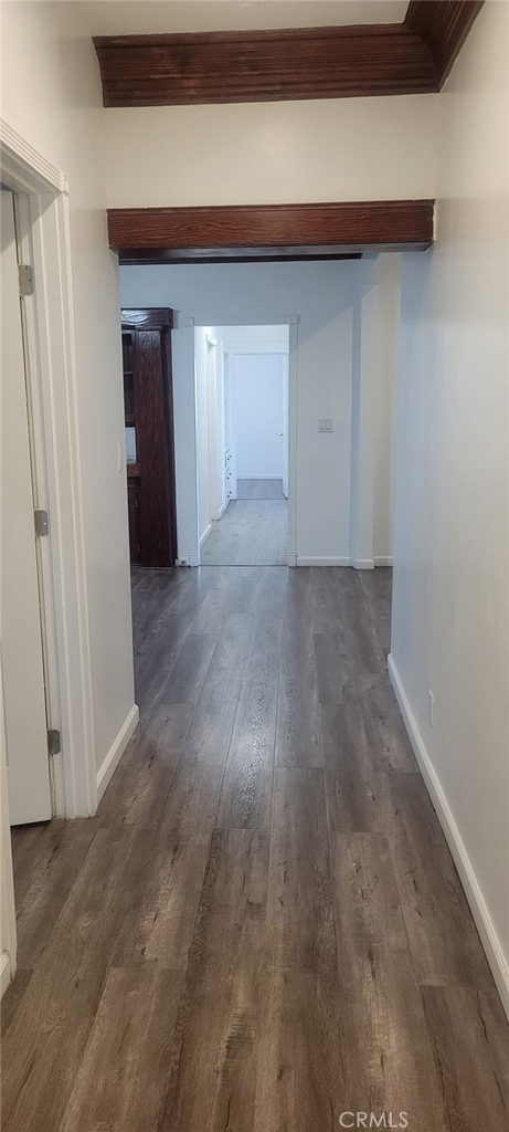 836 W 40th - Photo 1