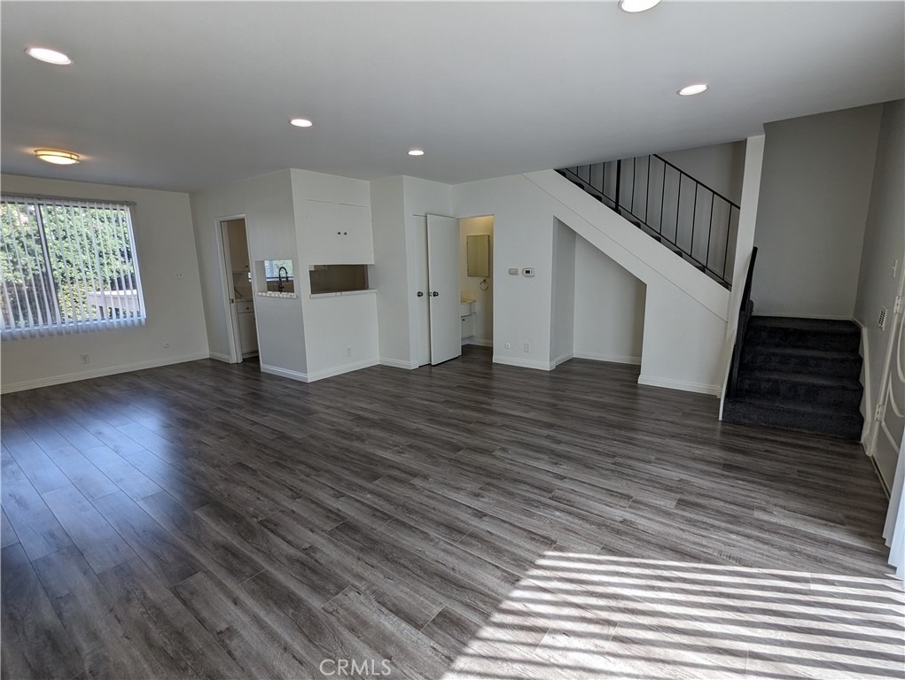 589 Fairview Avenue - Photo 5