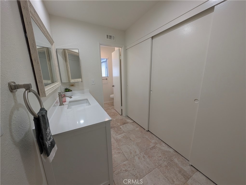 845 W Olive Avenue - Photo 32