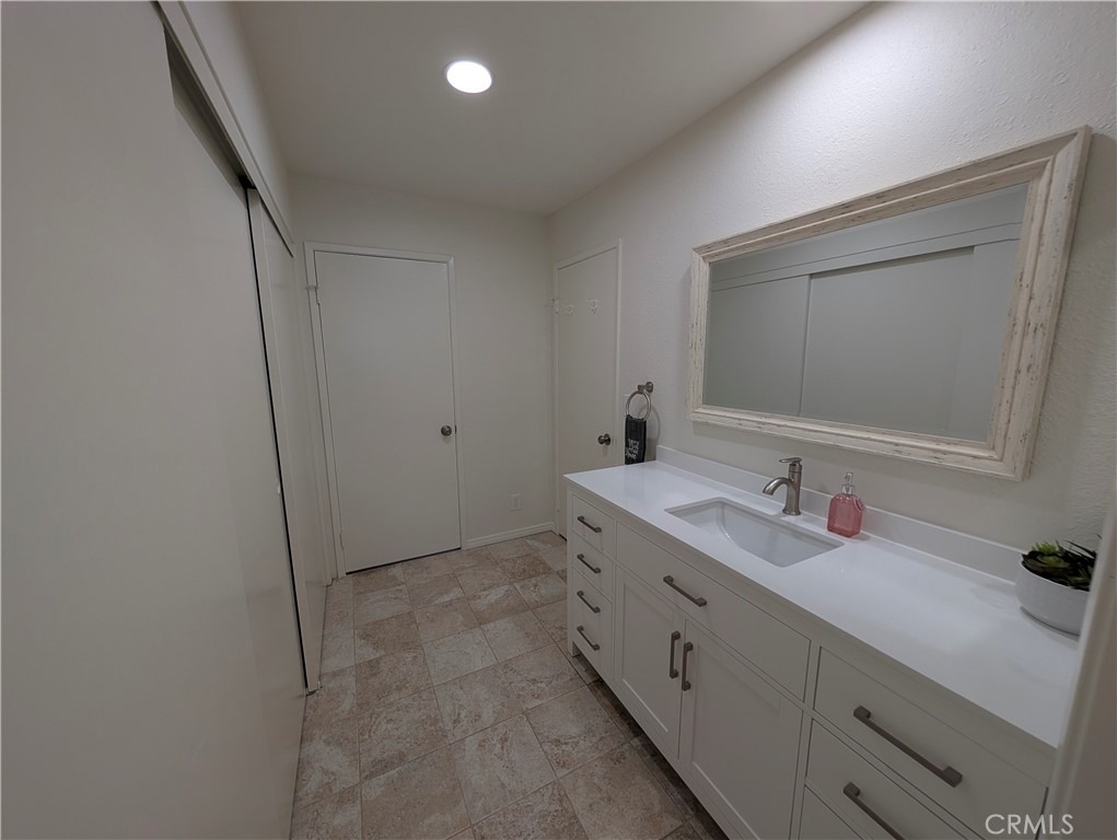 845 W Olive Avenue - Photo 31