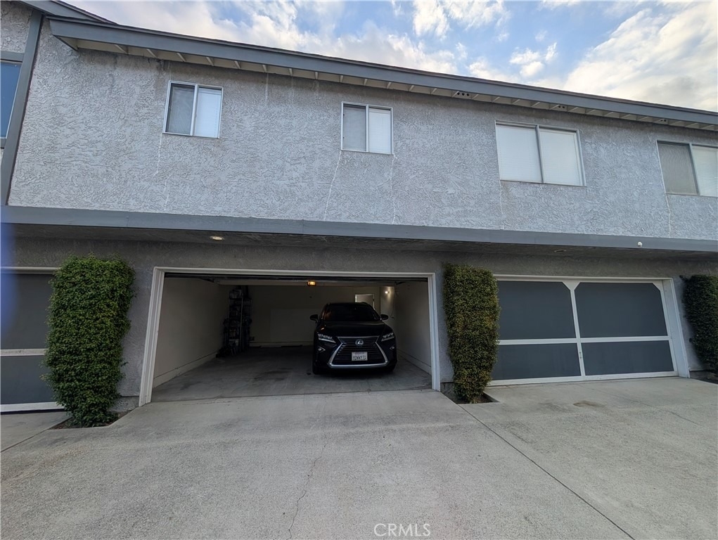 845 W Olive Avenue - Photo 38