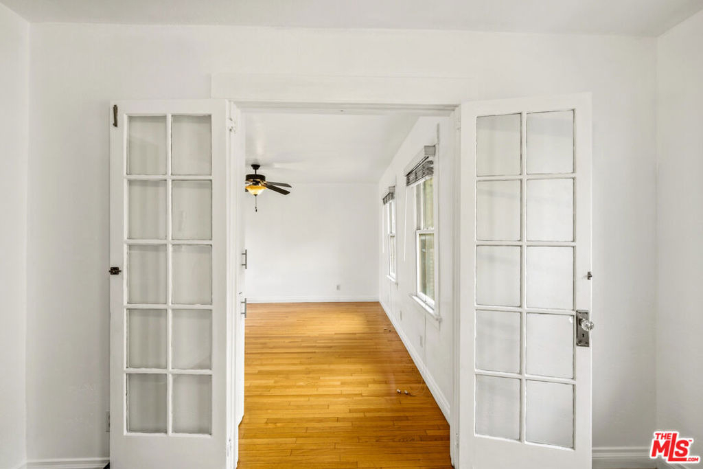 4427 Finley Avenue - Photo 14