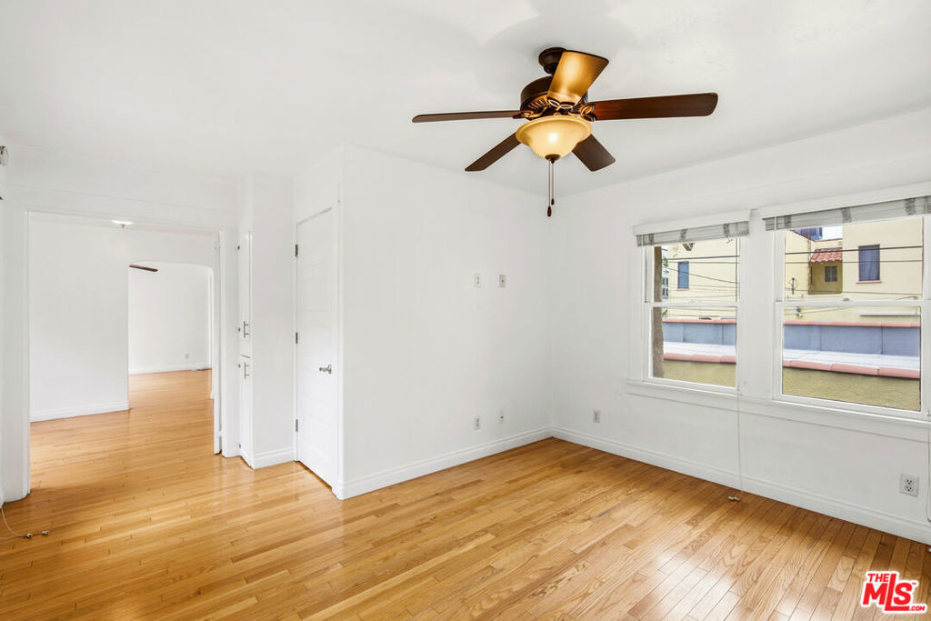 4427 Finley Avenue - Photo 19