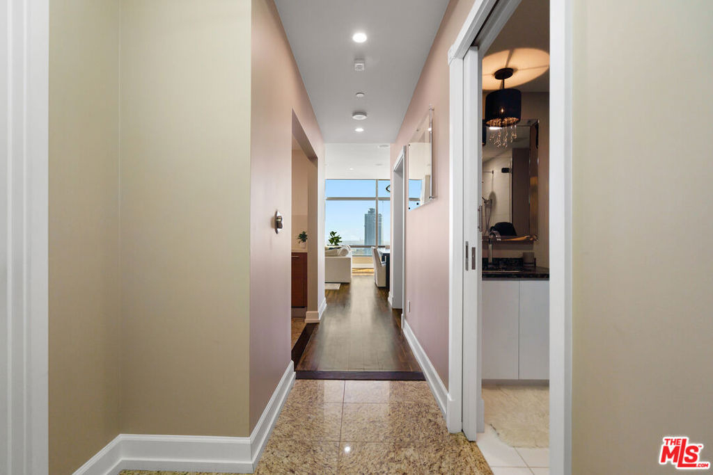 900 W Olympic Boulevard - Photo 0