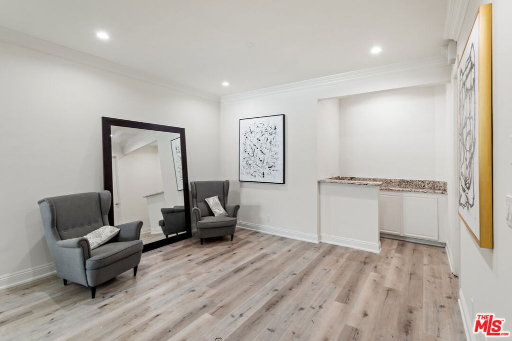 430 Maple Drive - Photo 2