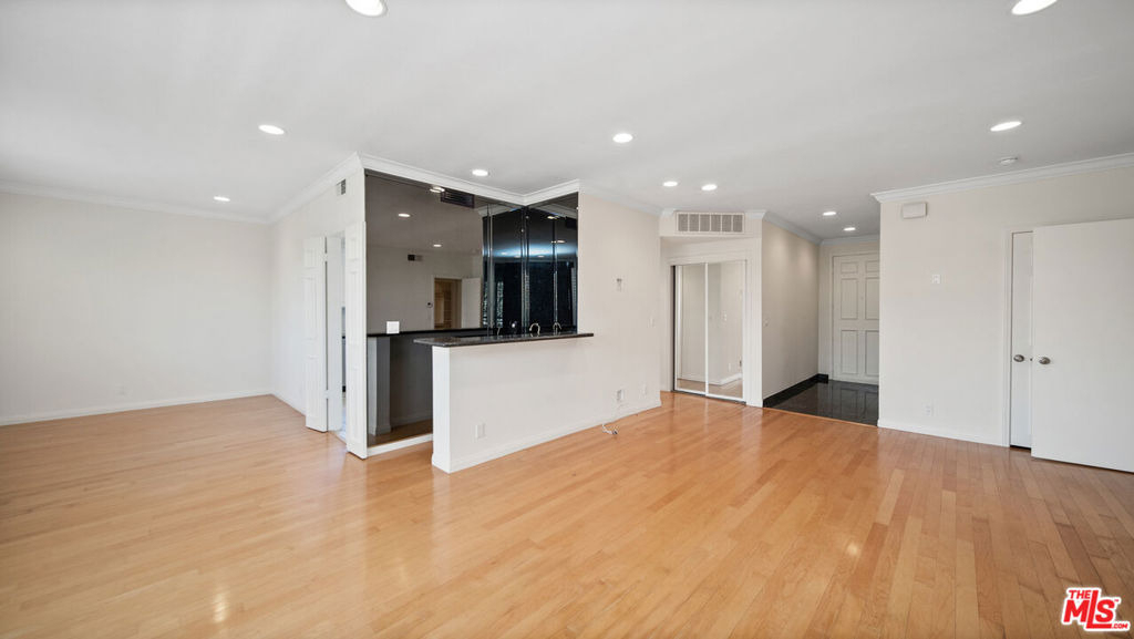 200 N Almont Drive - Photo 7