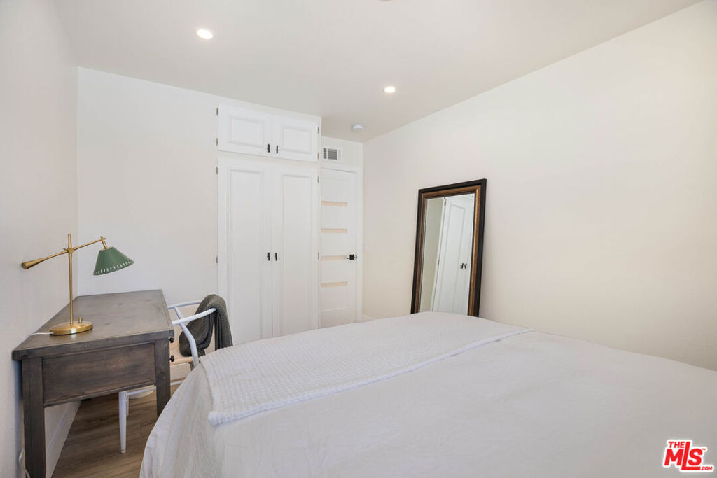 12831 Red Hill Avenue - Photo 25