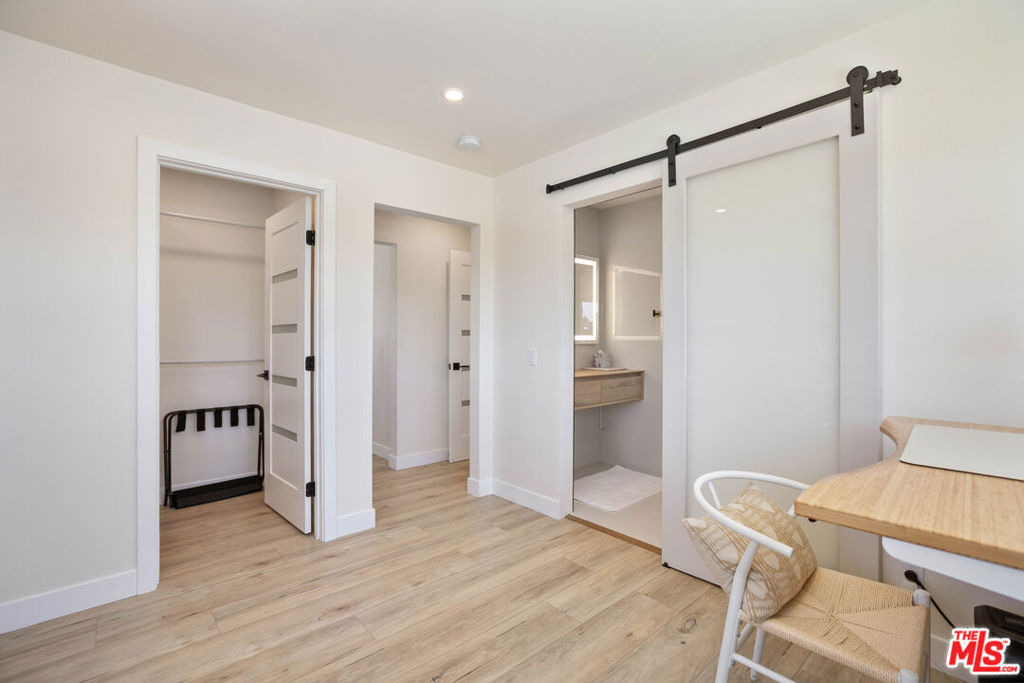 12831 Red Hill Avenue - Photo 33