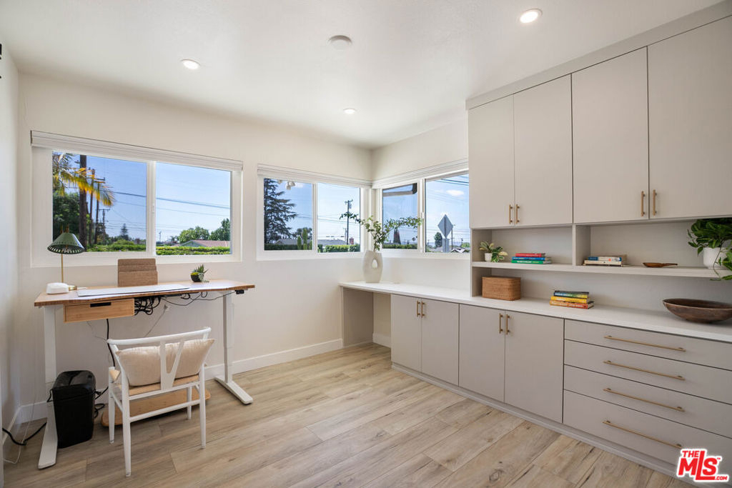 12831 Red Hill Avenue - Photo 30