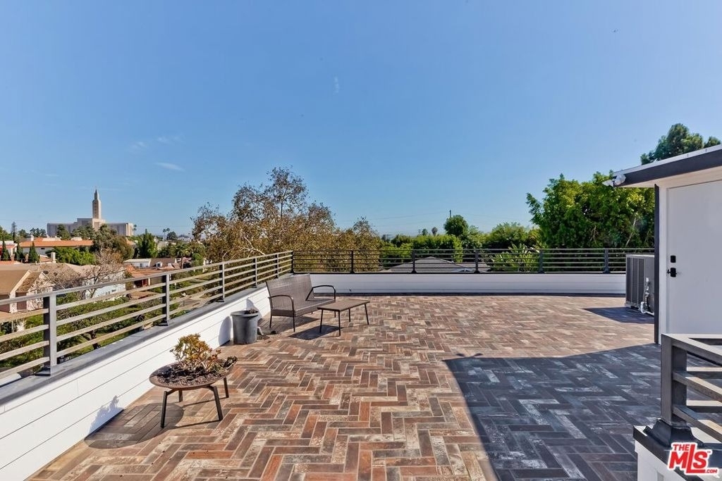10810 Wilkins Avenue - Photo 37